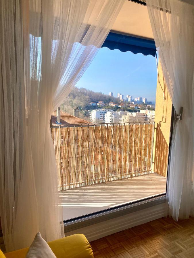 Bergson Top - Appart 80M2, 2 Grandes Chambres, Entierement Renovee Et Equipee, Lumineux, Wifi, Balcon, Calme, Vue Imprenable Сент-Этьен Экстерьер фото